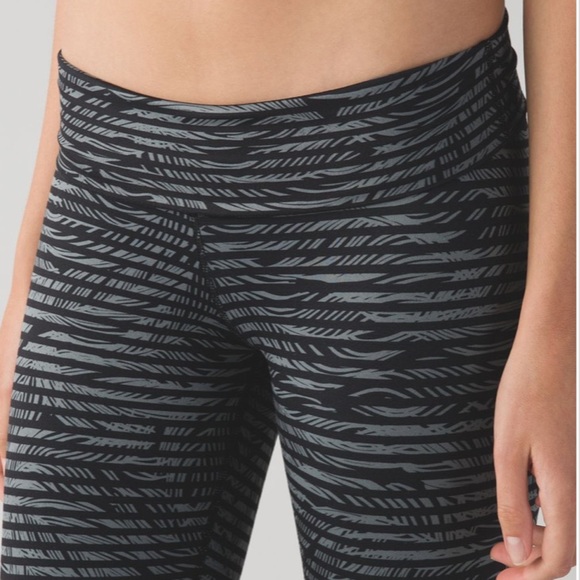 Lululemon Wunder Under Crop II *Full-On Luon (Roll Down) Stripe Play Slate Black - Picture 6 of 11